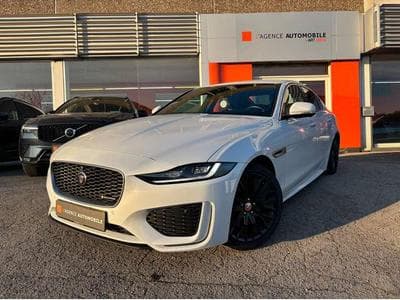 Jaguar XE D200 AWD Aut R-Dynamic SE-JUSQU'A 48 MOIS GARANTIE (2021) - Photo 2