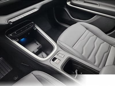 Jeep Wrangler (2026) - Photo 11