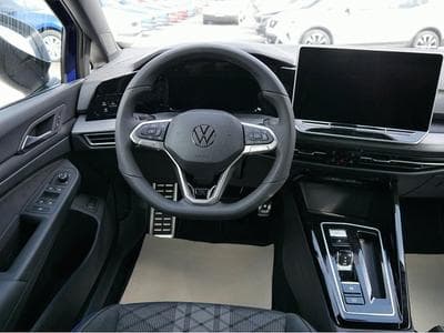 VW Golf (2026) - Photo 10