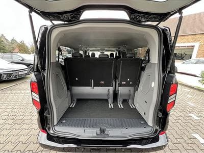 Ford Tourneo (2025) - Photo 4