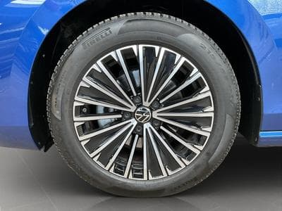 VW Passat Elegance+DSG+AHK+P.Tech.+LED (2025) - Photo 8