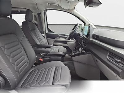 Ford Tourneo (2026) - Foto 15