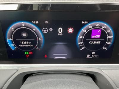 VW Passat Elegance+DSG+Led+Navi+Digi+ (2025) - Photo 11