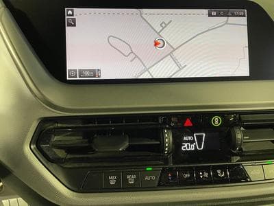 BMW 118 150 CV BUSINESS GPS CARPLAY (2020) - Photo 6