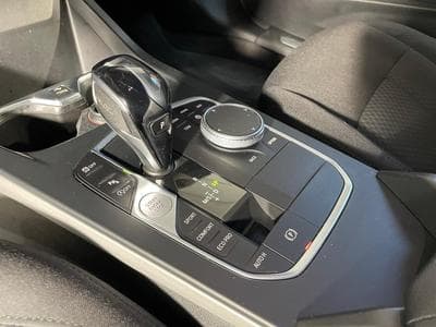 BMW 118 150 CV BUSINESS GPS CARPLAY (2020) - Photo 8