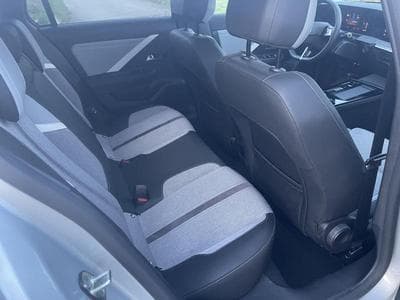 Opel Astra Business Elegance (2023) - Photo 5