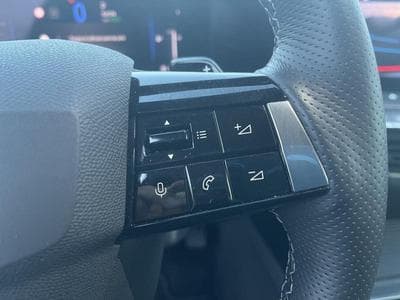 Opel Astra Business Elegance (2023) - Photo 9