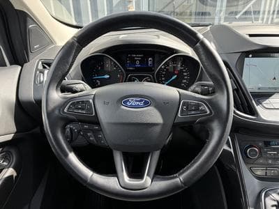 Ford Kuga 2.0 TDCI 150 CV TITANIUM (2018) - Photo 10
