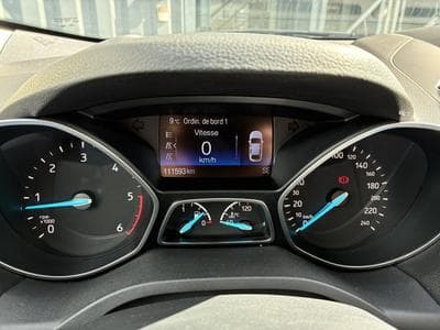 Ford Kuga 2.0 TDCI 150 CV TITANIUM (2018) - Photo 11