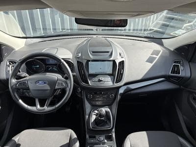 Ford Kuga 2.0 TDCI 150 CV TITANIUM (2018) - Photo 3