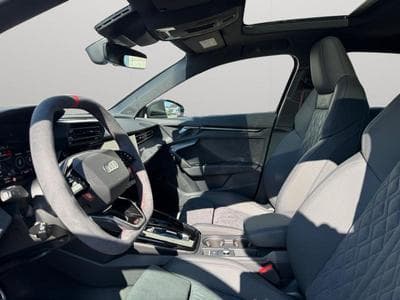 Audi RS3 Limousine / Essence (2026) - Photo 12