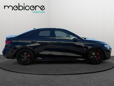 Audi RS3 Limousine / Essence (2026) - Photo 7