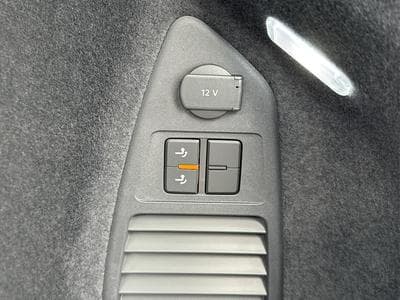 VW Touareg R FINAL EDITION (2026) - Photo 13