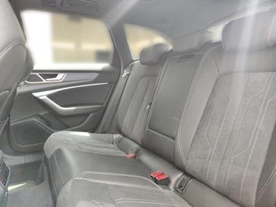Audi A6 Avant S-line 50 (2024) - Photo 11