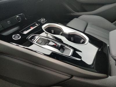 Audi A6 Avant S-line 40 (2025) - Photo 13