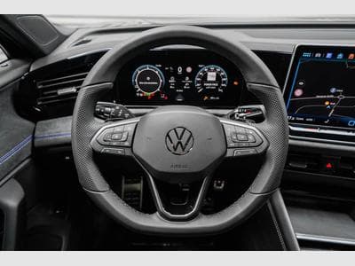 VW Tiguan 2,0 TDI DSG (2025) - Photo 8