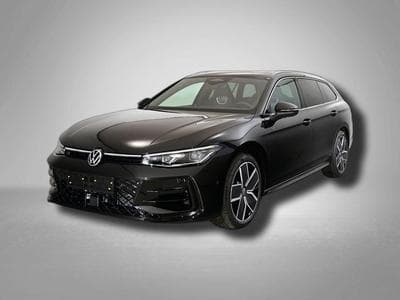 VW Passat Variant R-Line 2.0 TSI 7-Gang-DSG 4x4 (2026) - Photo 1