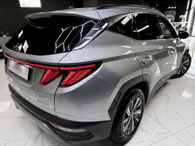 Hyundai Tucson IX35 T-GDi 48V Feel WARRANTY 2028 (2023) - Photo 9