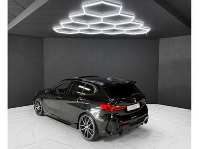 BMW M135 i xDrive AERO / SPORT SEATS / M PERFORMANCE (2022) - Photo 3