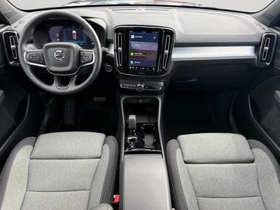 Volvo XC40 B4 Black Edition Plus / Essence (2025) - Foto 10