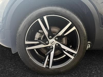 Volvo XC40 B4 Black Edition Plus / Essence (2025) - Foto 14