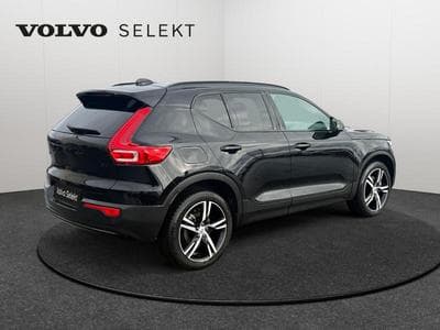 Volvo XC40 B4 Black Edition Plus / Essence (2025) - Foto 5