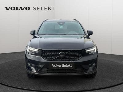 Volvo XC40 B4 Black Edition Plus / Essence (2025) - Foto 8