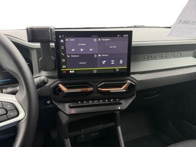 Dacia Duster 1.6 Hybrid Extreme (2025) - Photo 11