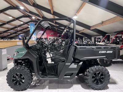 BRP Can-Am Traxter XU 62 HD7 VT TR 25 DPS  60 km/h (2026) - Photo 6