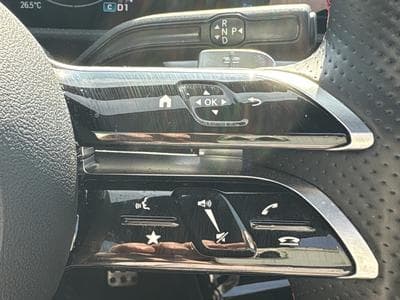 Mercedes A 180 AMG LINE (2024) - Photo 10