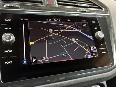 VW Tiguan Life ACTIVE 1.4 eHybrid TSI 245CV DSG6 *Caméra* (2022) - Photo 15