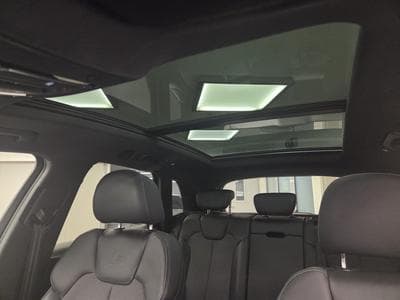 Audi Q5 S line 45 TFSI quattro 265 CV / 195 KW S tronic (2021) - Photo 7