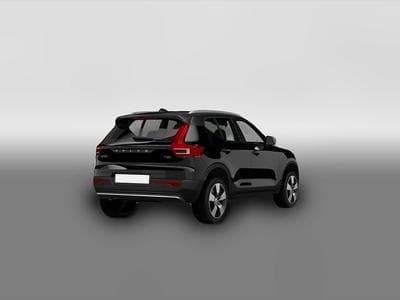 Volvo XC40 (2024) - Photo 2