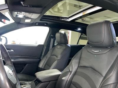 Cadillac XT4 2.0 SPORT 350T 4WD (2022) - Photo 13