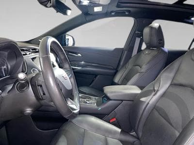 Cadillac XT4 2.0 SPORT 350T 4WD (2022) - Photo 4