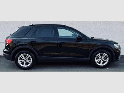 Audi Q3 1.5 35TFSI S-Tronic // 12 Mois De Garantie✅✅✅ (2021) - Photo 4