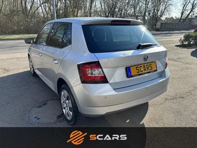 Skoda Fabia 1.0 Tsi 110cv DSG (2018) - Photo 5