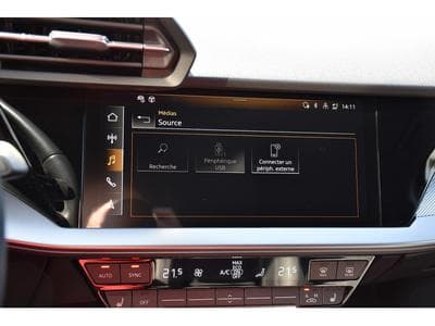 Audi A3 Limousine 30 TDI S-Line S-Tronic CUIR GPS B&O PARK 1° MAIN (2023) - Photo 11