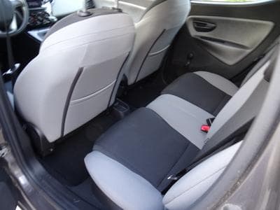 Lancia Ypsilon 0.9 Automatique (2013) - Photo 9