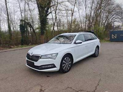 Skoda Superb SUPERB*NAVI*SHZ*VIRTUAL*APPLE CAR*TOP* (2023) - Photo 1