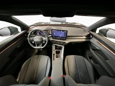 Cupra Terramar DSG+Sound+Ahk+Pano+LM19 (2025) - Photo 2