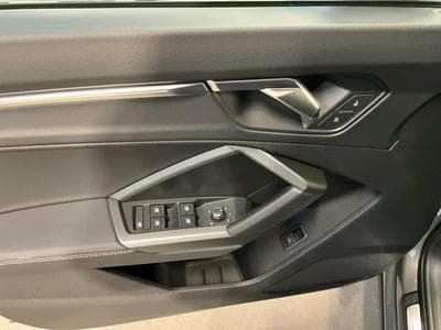 Audi Q3 SB+S-Line+40TDI+Quattro+S-Tronic (2024) - Photo 14