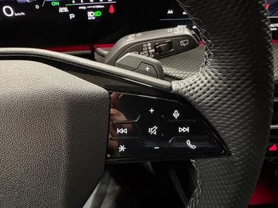 Audi Q5 TDI 204CV S-line Edition quattro (2025) - Foto 14