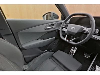 Audi Q3 35 TFSI S line 110 kW-150CV S tronic - Jantes 19" - Leds - C (2026) - Foto 10