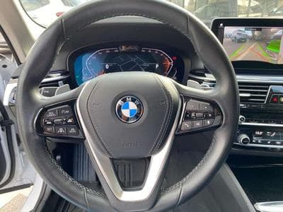 BMW 530 530d Touring LuxuryLine jusqu'à 48mois garantie (2023) - Photo 12