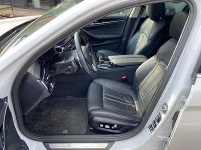 BMW 530 530d Touring LuxuryLine jusqu'à 48mois garantie (2023) - Photo 8