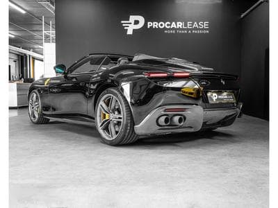 Ferrari Roma SPIDER _ACC_CARBON_360°_MATRIX_*FULL* (2024) - Photo 12
