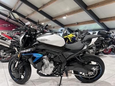 CF Moto 675 NK (2026) - Photo 4