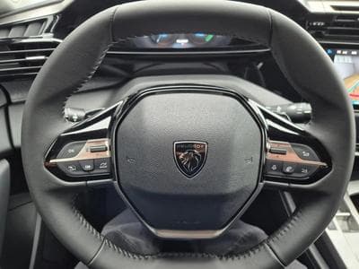 Peugeot 308 1.2 PureTrch 145 EAT8 ALLURE (2026) - Foto 12