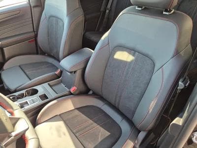 Ford Kuga 2.5 PHEV 242 Auto ST-Line X (2026) - Foto 8